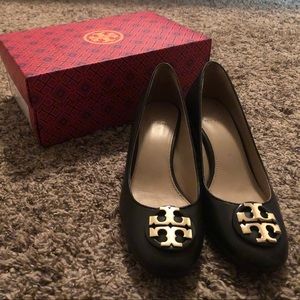 Tory Burch - Janey Pump (Size 7.5)